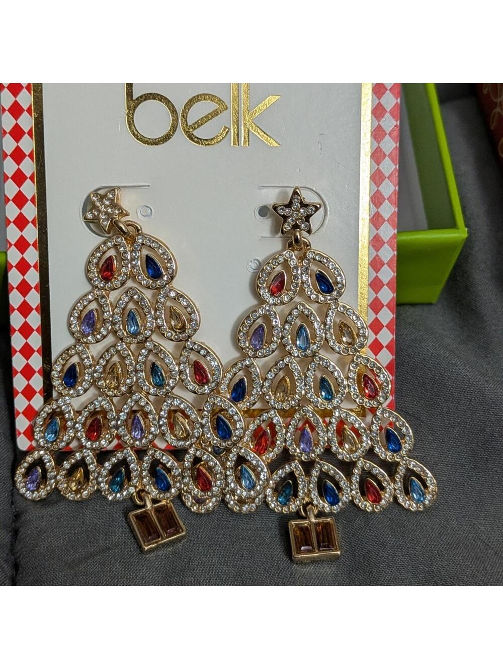 NWT Belk Piper K Gold-Tone Multicolor Crystal Christmas Tree Earrings Gift Glam